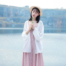 薄款長(zhǎng)袖外套，時(shí)尚又顯瘦