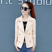 長(cháng)腿型男，寬松連衣裙顯氣質(zhì)