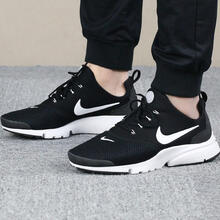 耐克（NIKE）跑步鞋908019-002黑+白+黑 