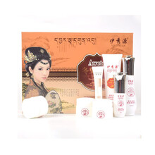 保濕滋潤唇膏，讓肌膚不再干燥！
