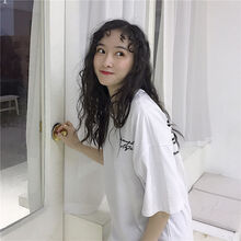 圓領(lǐng)印花上衣，微胖妹子的福音