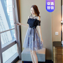 純色連衣裙，讓你成為焦點(diǎn)