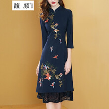 純色長裙，打造優(yōu)雅女人味