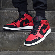 耐克（NIKE）籃球鞋禁穿/黑紅554724-054 