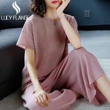 短款上衣，微胖女生的好幫手