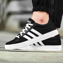 阿迪達(dá)斯（Adidas）跑步鞋AW3890 