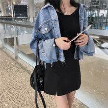 純色長袖外套，讓你的青春活力
