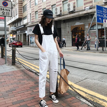 九分牛仔褲，讓你秒變街頭潮男