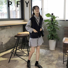 夏日出游，吊帶裙打造性感女神