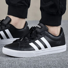 阿迪達斯（Adidas）板鞋DB0161/黑色 橡膠大底 42