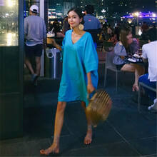優(yōu)雅連衣裙，穿出性感女人味