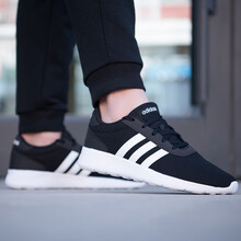 阿迪達斯（Adidas）跑步鞋2019春季新款黑色亮白B28141 