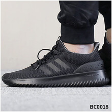 Adidas跑步鞋BC0018 40