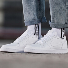 耐克（NIKE）板鞋AQ1775-100白/EBERNON LOW 40