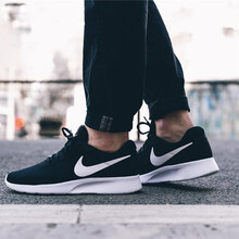耐克(Nike)跑步鞋熱賣款/812654-011 