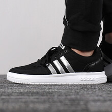 阿迪達(dá)斯（Adidas）籃球鞋黑白布面銀標(biāo)EE3828 