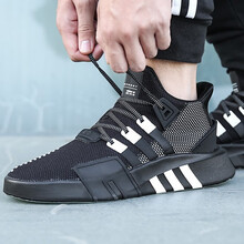 Adidas跑步鞋BD7773 