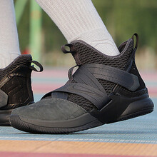 耐克（NIKE）籃球鞋AO4055-002詹姆斯戰(zhàn)士12 42