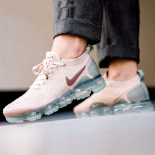 耐克（NIKE）跑步鞋942843-203/女款 