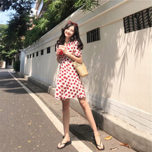 復古蕾絲裙，打造甜美少女風