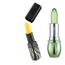 紅色櫻桃健康唇膏