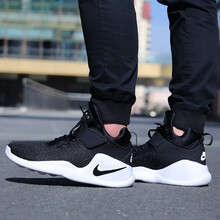NIKE跑步鞋844839-002 42