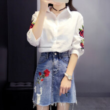 優(yōu)雅氣質(zhì)，七分袖襯衫打造女神