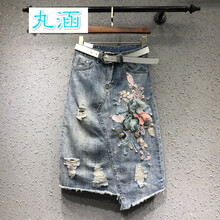 下身牛仔短裙