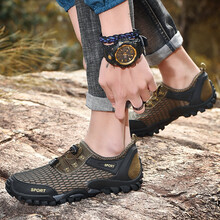 西域駱駝（VANCAMEL）男士9325綠色 40