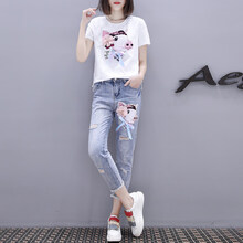 你穿搭，百變?cè)煨筒粚⒕? title=
