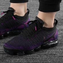 耐克（NIKE）跑步鞋942842-013 