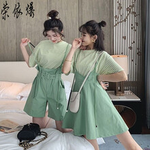 榮依爆（RONGYIBAO） 高腰 背帶褲 女 短褲 牛仔褲