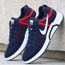 其他品牌男士藍色 39，41