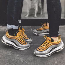 耐克（NIKE）跑步鞋AQ4137-700/金銀/女款 