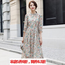 純色連衣裙，讓你穿出優(yōu)雅女神