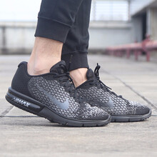 耐克（NIKE）跑步鞋852461-001 