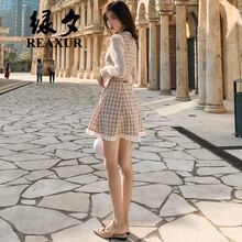 荷葉邊連衣裙，小仙女也要美美噠