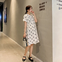 優(yōu)雅露肩連衣裙，打造性感女人味