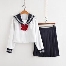 藏藍(lán)色水手服