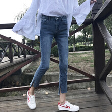 時尚牛仔褲，穿出你的性感好身材