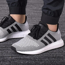 阿迪達(dá)斯（Adidas）跑步鞋B37734/灰白 40