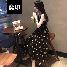 純色碎花裙，打造優(yōu)雅女神