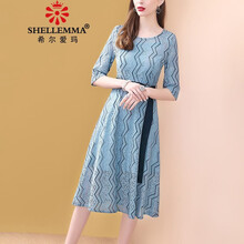 希爾愛(ài)瑪（SHELLEMMA）  鏈條，拉鏈，綁帶，褶皺，鏤空，蕾絲 連衣裙