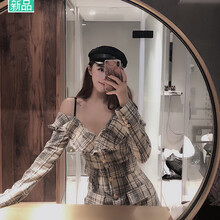 復(fù)古吊帶裙，讓你變身浪漫女神