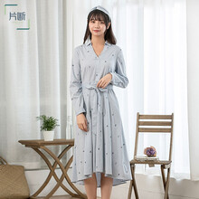 盛夏海邊度假，印花連衣裙來(lái)助力