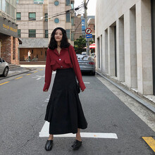 優(yōu)雅小仙女，純色連衣裙來助力