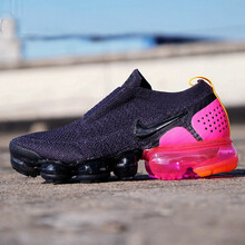 耐克（NIKE）跑步鞋AJ6599-001鐵架黑/黑-粉色 