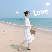 圓領(lǐng)長(zhǎng)裙，微胖女神的夏日小心機(jī)