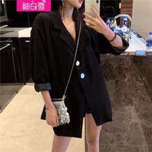 修身長(zhǎng)袖外套，打造優(yōu)雅小臉