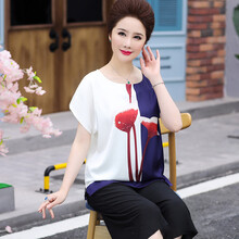 純色長(cháng)袖襯衫，讓你穿出氣質(zhì)范